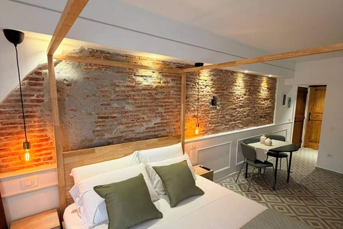 Luxe suite, balkon, uitzicht op stad | Verduisterende gordijnen, geluiddichte muren