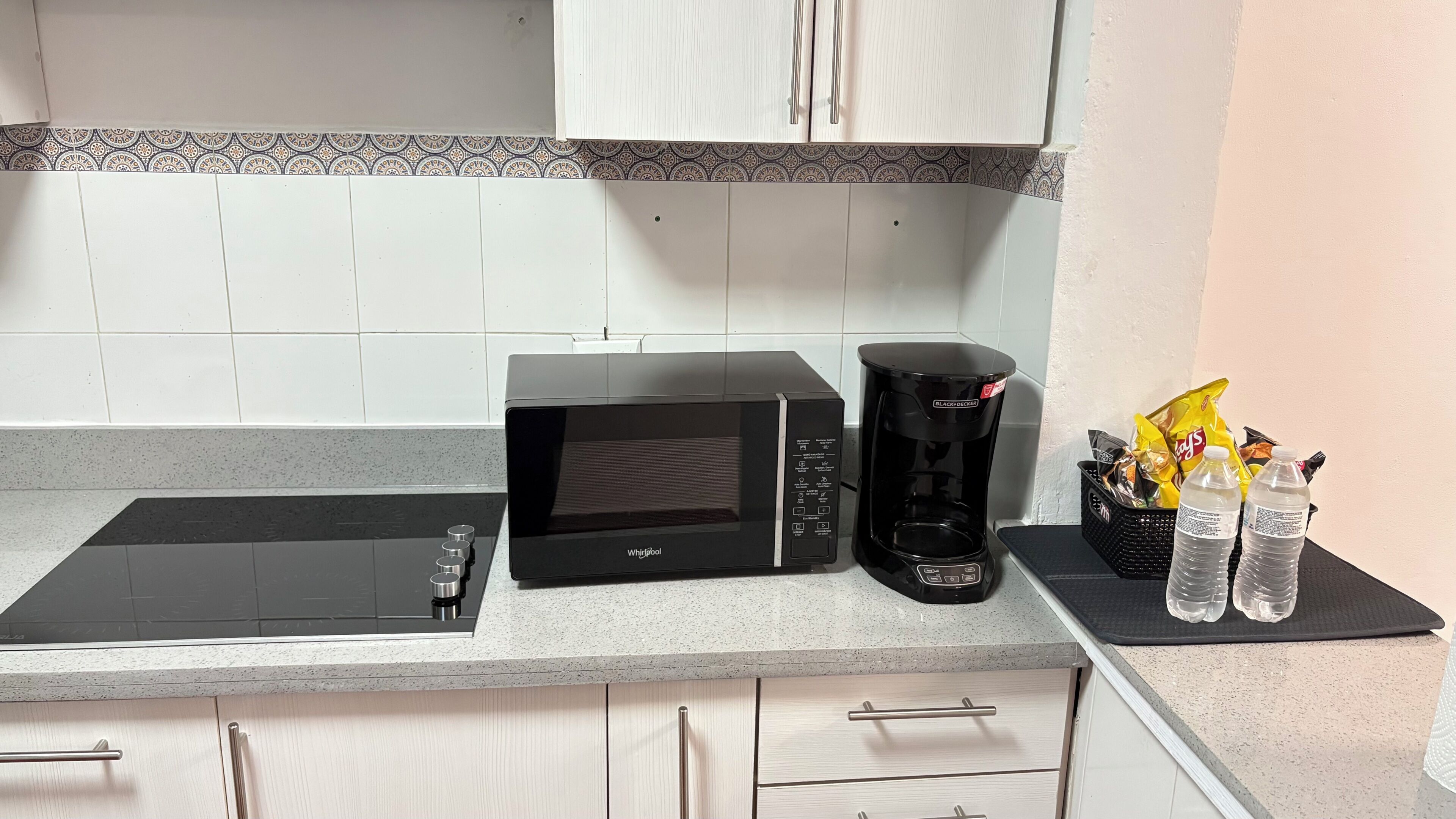 Casa estándar | Cocina privada | Nevera en la zona común y microondas en la zona común