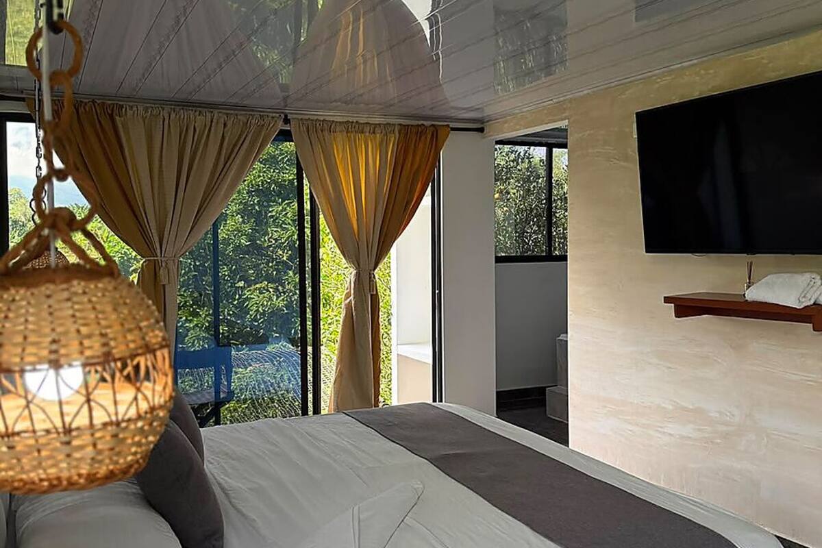 Luxury-Suite, Hügelblick