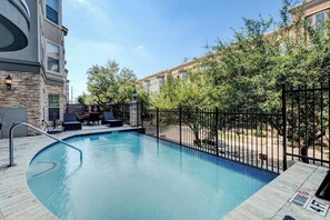 Pool - Family Retreat 2BD/2BA | Pool |TMC & NRG| Sleeps 8 (Houston)