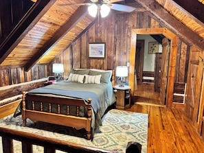 5 bedrooms, in-room safe, iron/ironing board, WiFi (free)