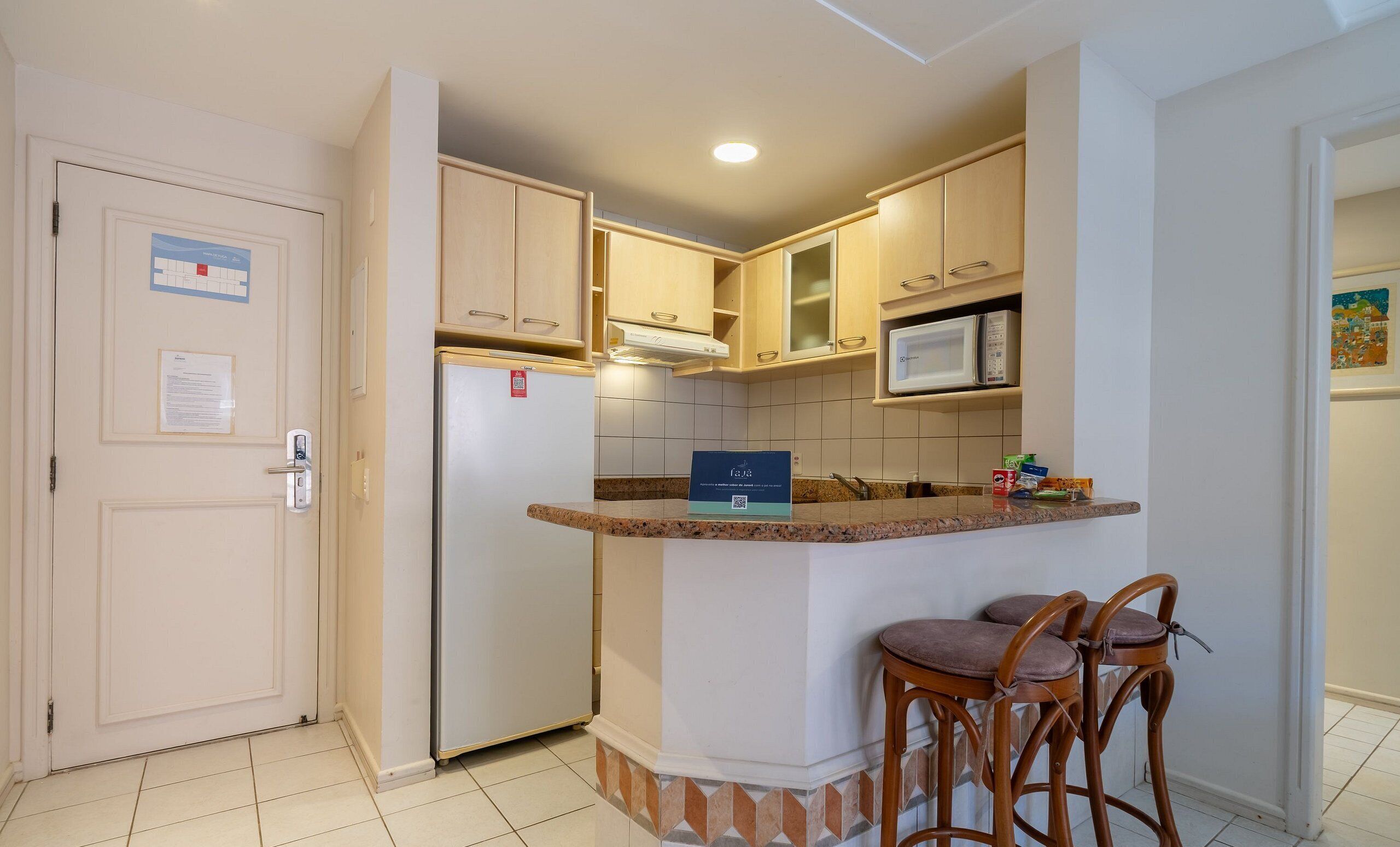 Basic Apartment | Private kitchen