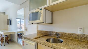 Departamento básico | Cocina privada