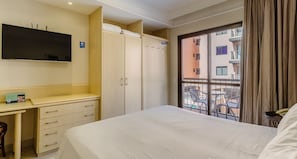 Basic Apartment | 1 bedroom, free WiFi - Pool View Studio in Beachfront Resort Jbv134 (Florianópolis)