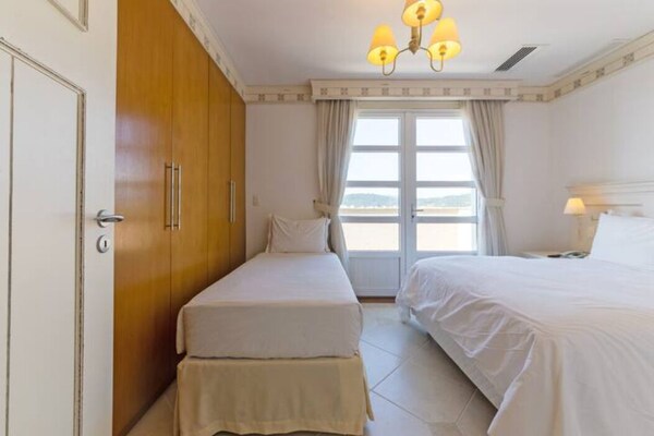 Exclusive Penthouse In A Luxury Resort Ilc4501 - Florianópolis