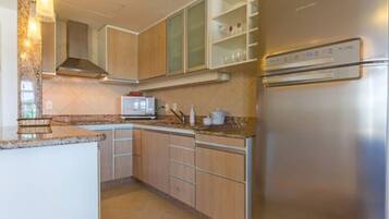 Basic Apartment | Private kitchen