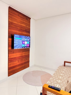 Interior - Fully equipped and cozy apartment, 15 minutes from Morumbi Stadium. (São Paulo)
