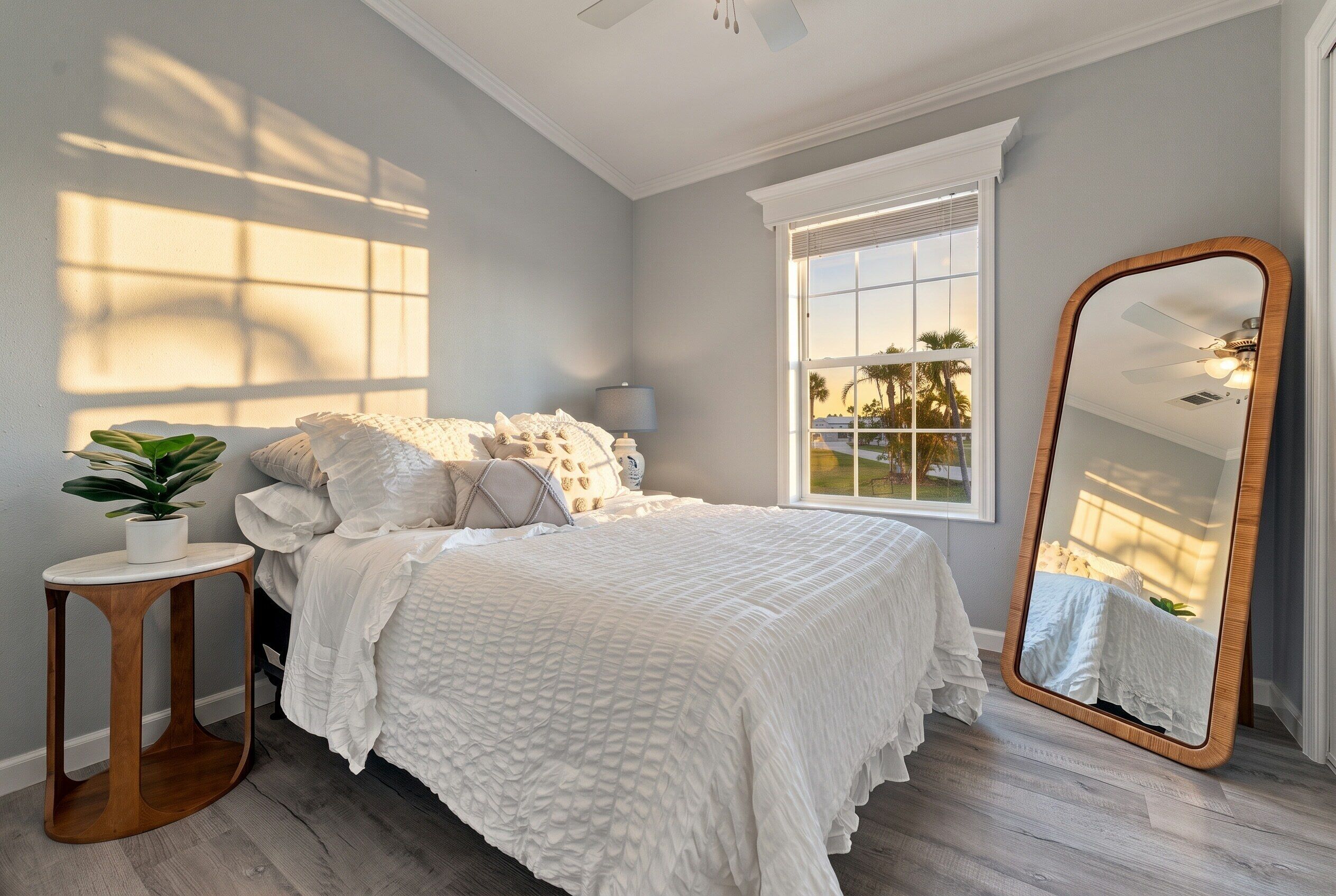 2 bedrooms, iron/ironing board, WiFi (free), bed sheets