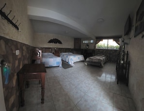 Habitación triple | Ropa de cama