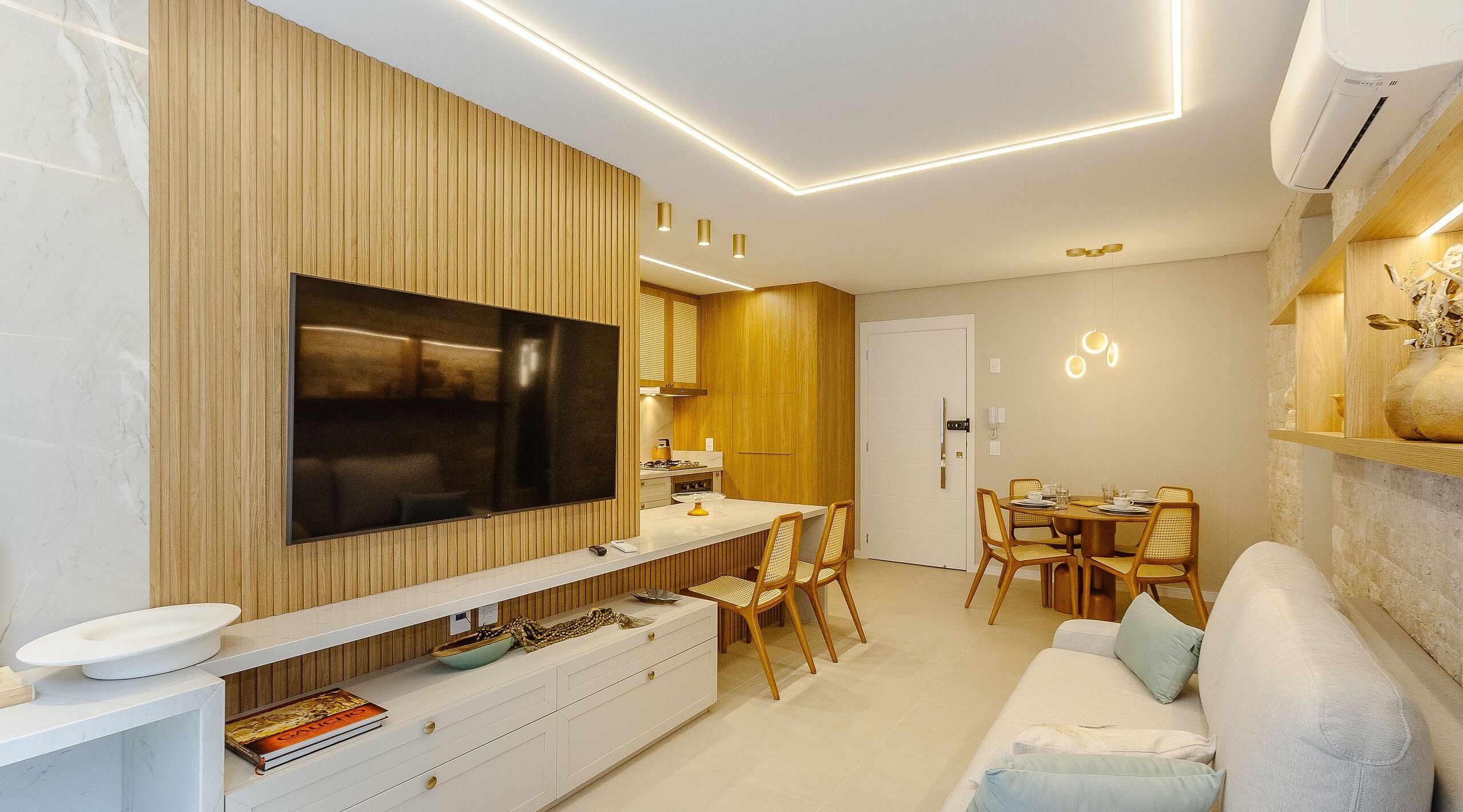 Basic Apartment | Living area | 40-inch TV with digital channels