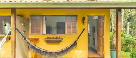 Basic Apartment | Terrace/patio
