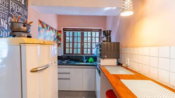 Departamento básico | Cocina privada