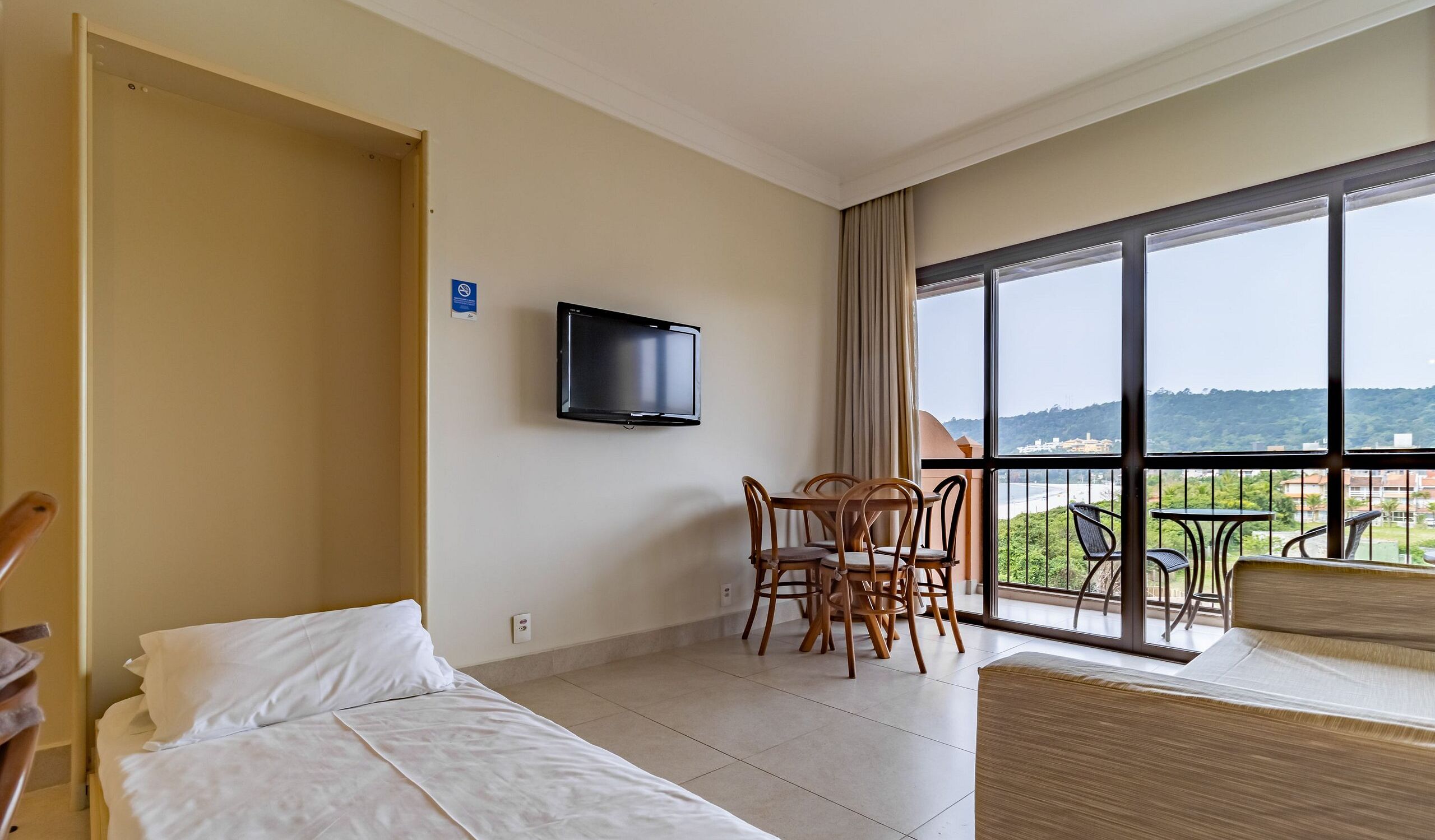 1 bedroom, WiFi (free)