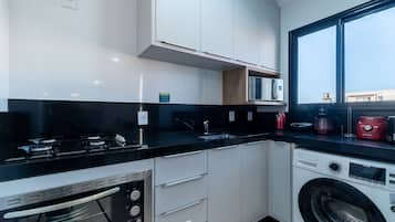 Basic Apartment | Private kitchen