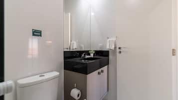 Apartamento básico | Baño | Ducha