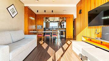 Basic Apartment | Living area
