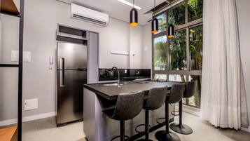 Basic Apartment | Private kitchen