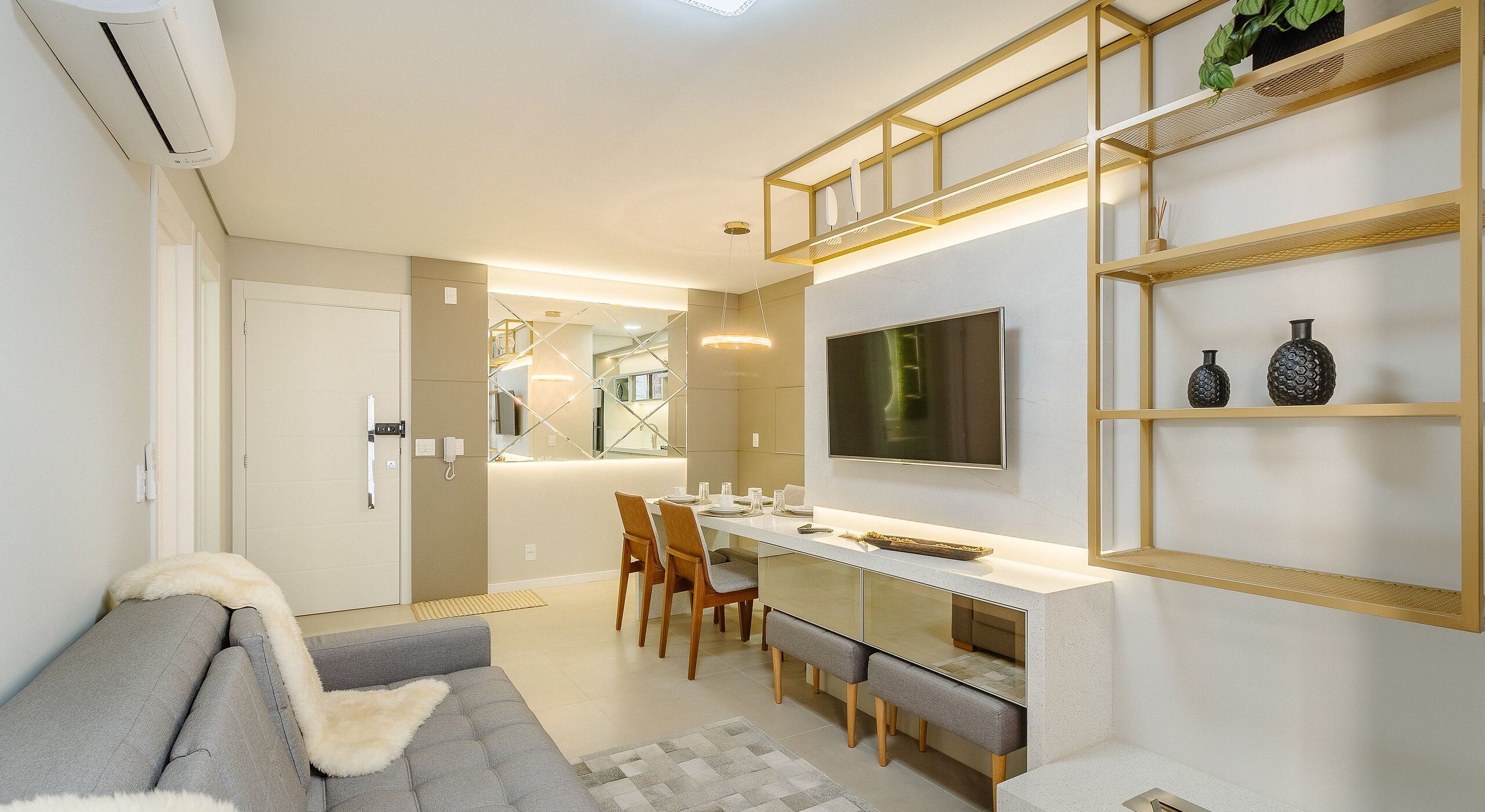Basic-Apartment | Wohnbereich | 40-Zoll-Fernseher mit Digitalempfang