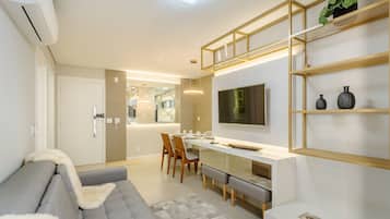 Basic-Apartment | Wohnbereich | 40-Zoll-Fernseher mit Digitalempfang