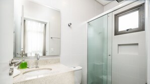 Unclassified image, 4 of 12, button - Beautiful Loft 750m From Canas Beach Tps212 (Florianópolis)