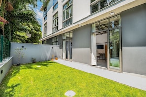 Terrace/patio - Modern Loft Garden 750m From Canas Beach Tps106 (Florianópolis)