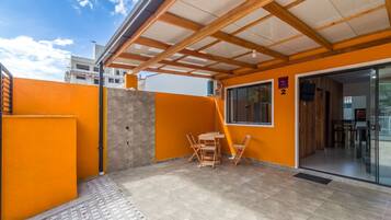 Villa | Outdoor dining