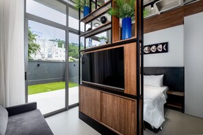 Unclassified image, 5 of 13, button - Modern Studio 750m From Canas Beach Tps108 (Florianópolis)