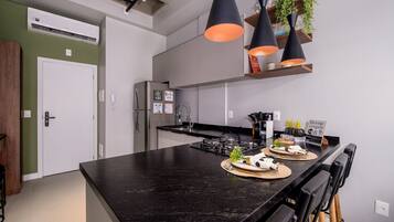 Basic Apartment | Private kitchen