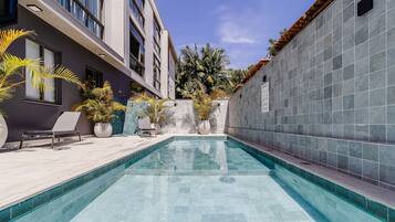 Basic Apartment | Pool