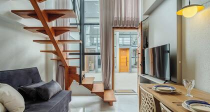 Fully Equipped Loft 50 m From the Beach Plo0007