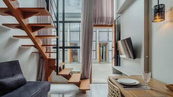 Basic Apartment | Bahagian dalam