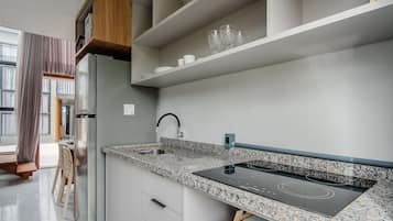 Departamento básico | Cocina privada
