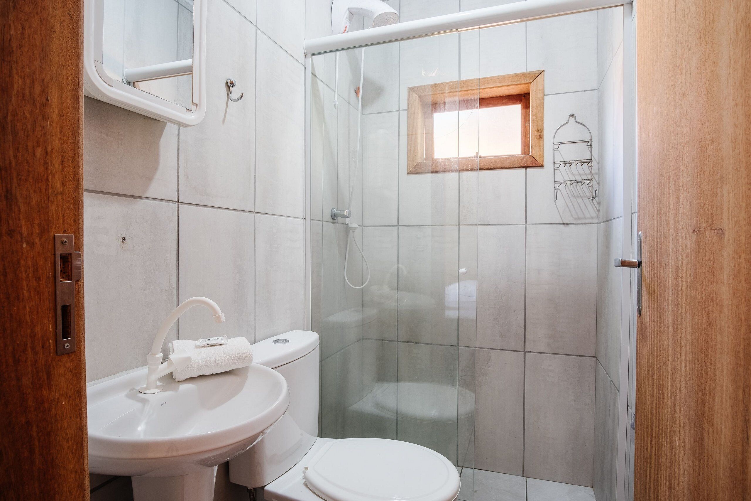 Apartemen Basic | Kamar mandi | Shower
