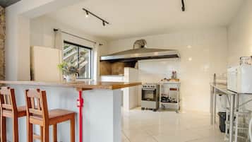 Basic Apartment | Private kitchen