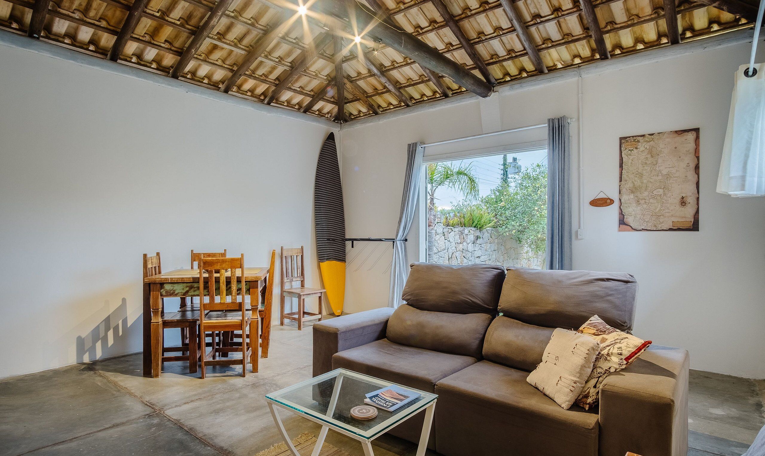 Chalet | Living area | 40-inch TV with digital channels