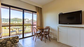 Basic Apartment | Living area | 40-inch TV with digital channels