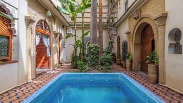 Economy Double Room | Pool