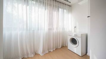 Familien-Suite, 3 Schlafzimmer, Nichtraucher, Kochnische | Innenbereich