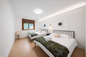 Familien-Suite, 3 Schlafzimmer, Nichtraucher, Kochnische | Kostenloses WLAN