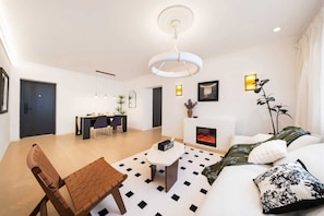 Familien-Suite, 3 Schlafzimmer, Nichtraucher, Kochnische | Wohnbereich