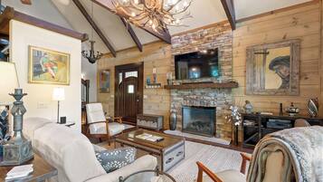 TV, fireplace, DVD player