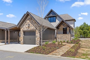 Exterior - McLemore Resort - 77 Peregrine Lane (Rising Fawn)