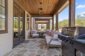 Terrace/patio - McLemore Resort - 77 Peregrine Lane (Rising Fawn)
