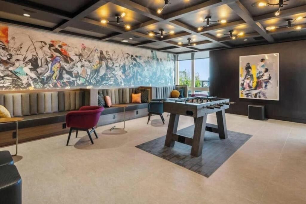 Spielezimmer