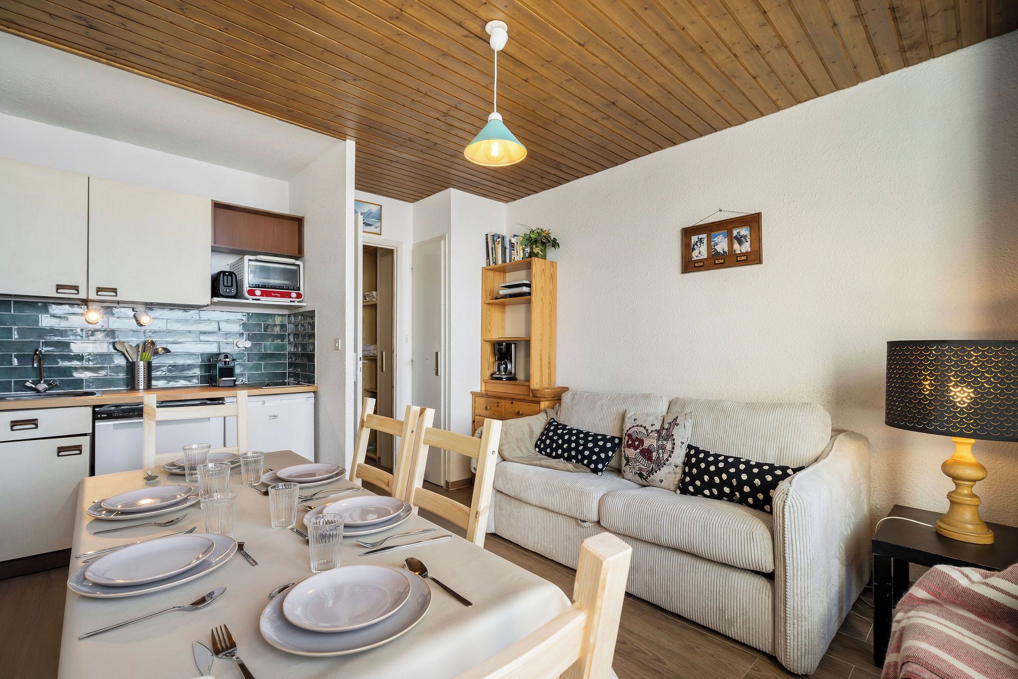 Comfort Apartment, Balcony, Mountain View | Interior