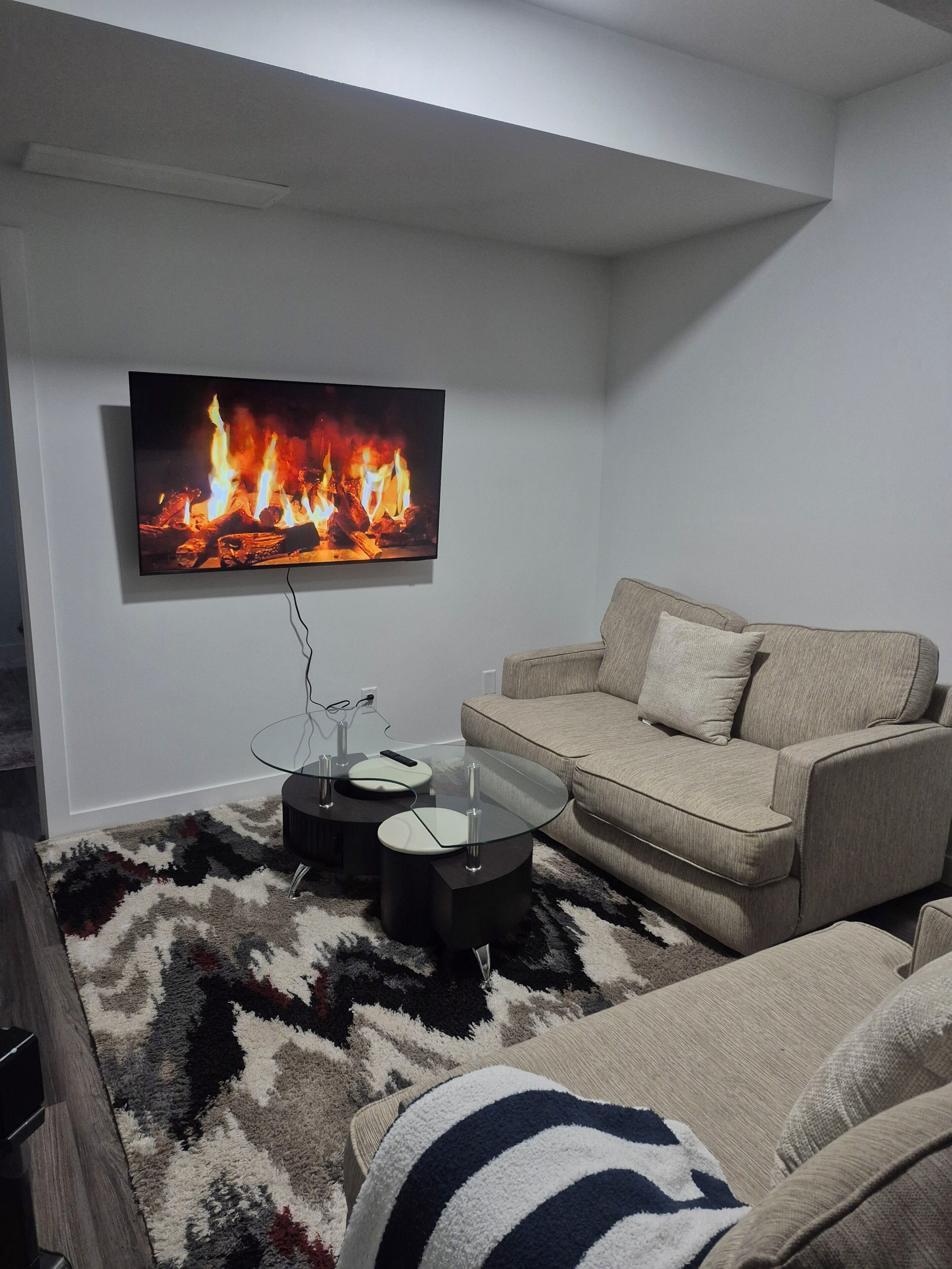 Elegant West Edmonton Escape - Alberta