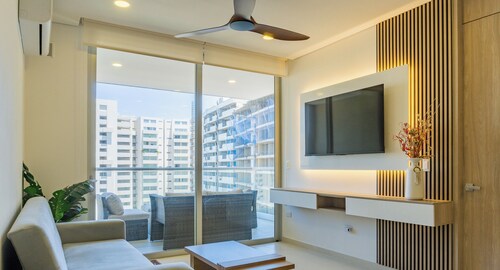 New KeyPoint® Delventto 2-Bedroom | Terrace