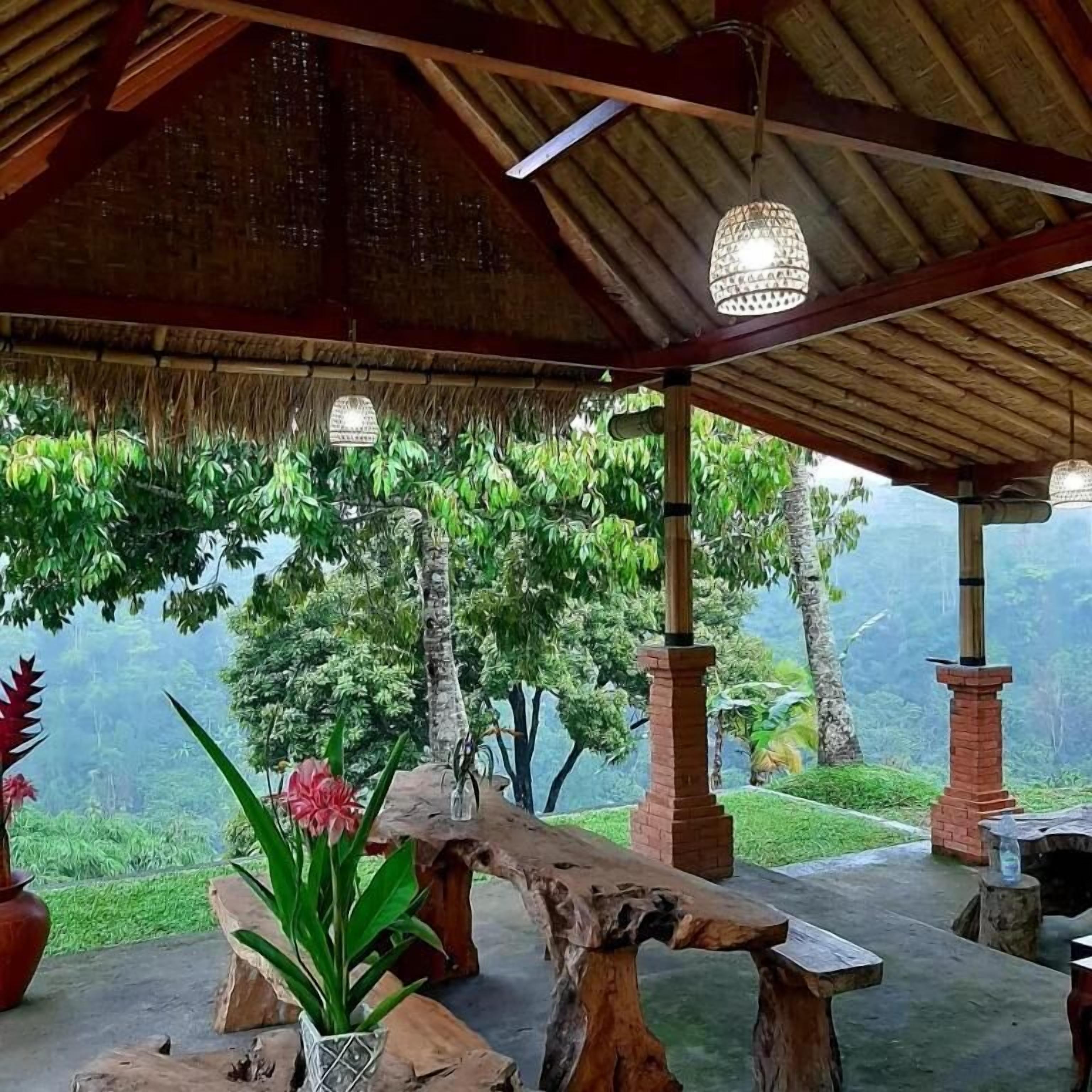 Double Room, Balcony, Garden View | Outdoor dining