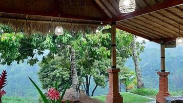 Double Room, Balcony, Garden View | Outdoor dining