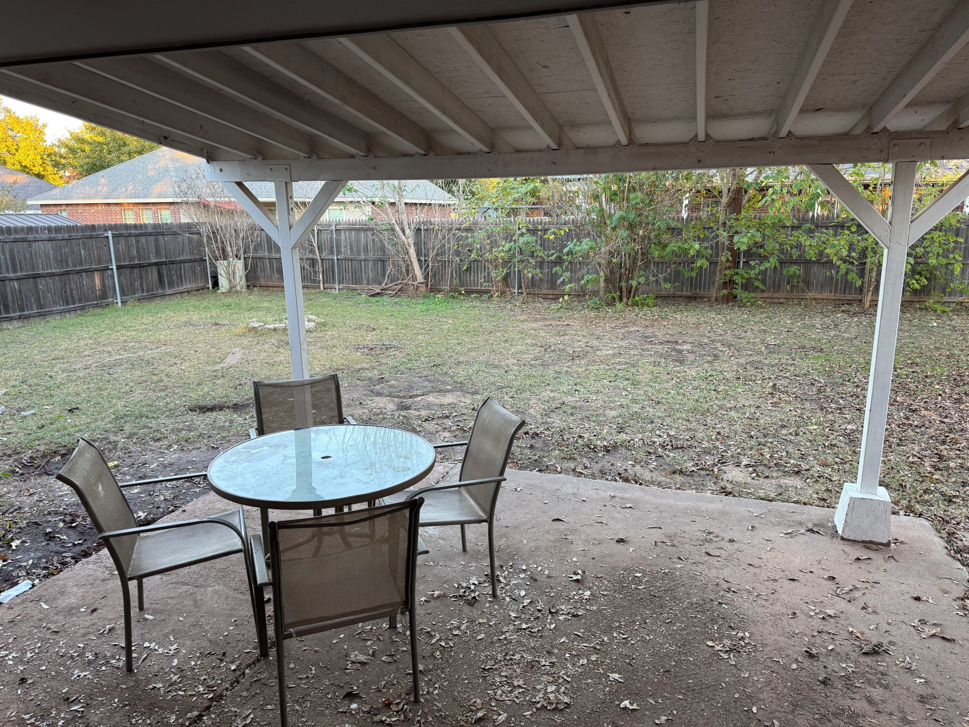 Outdoor dining